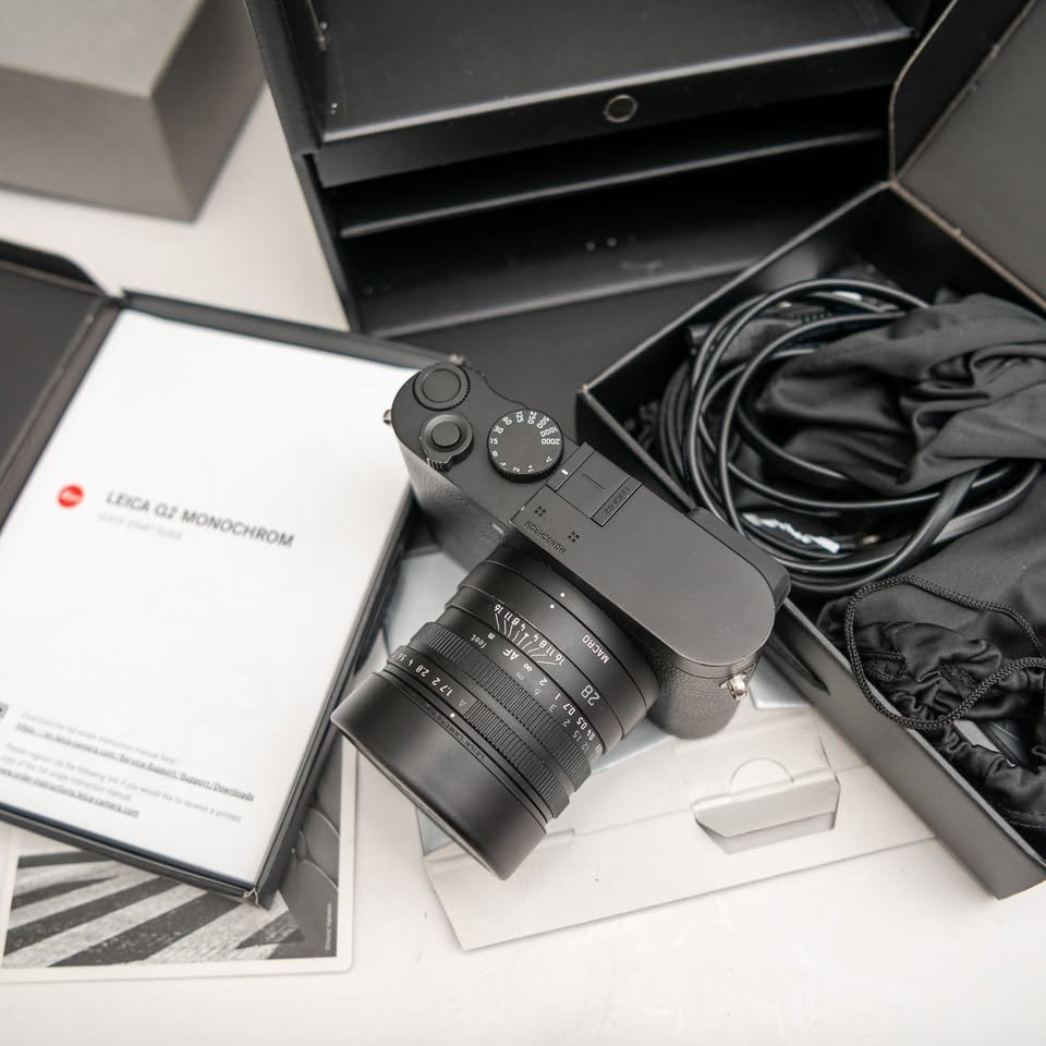 Leica Q2 Monochrom Camera - Image 3