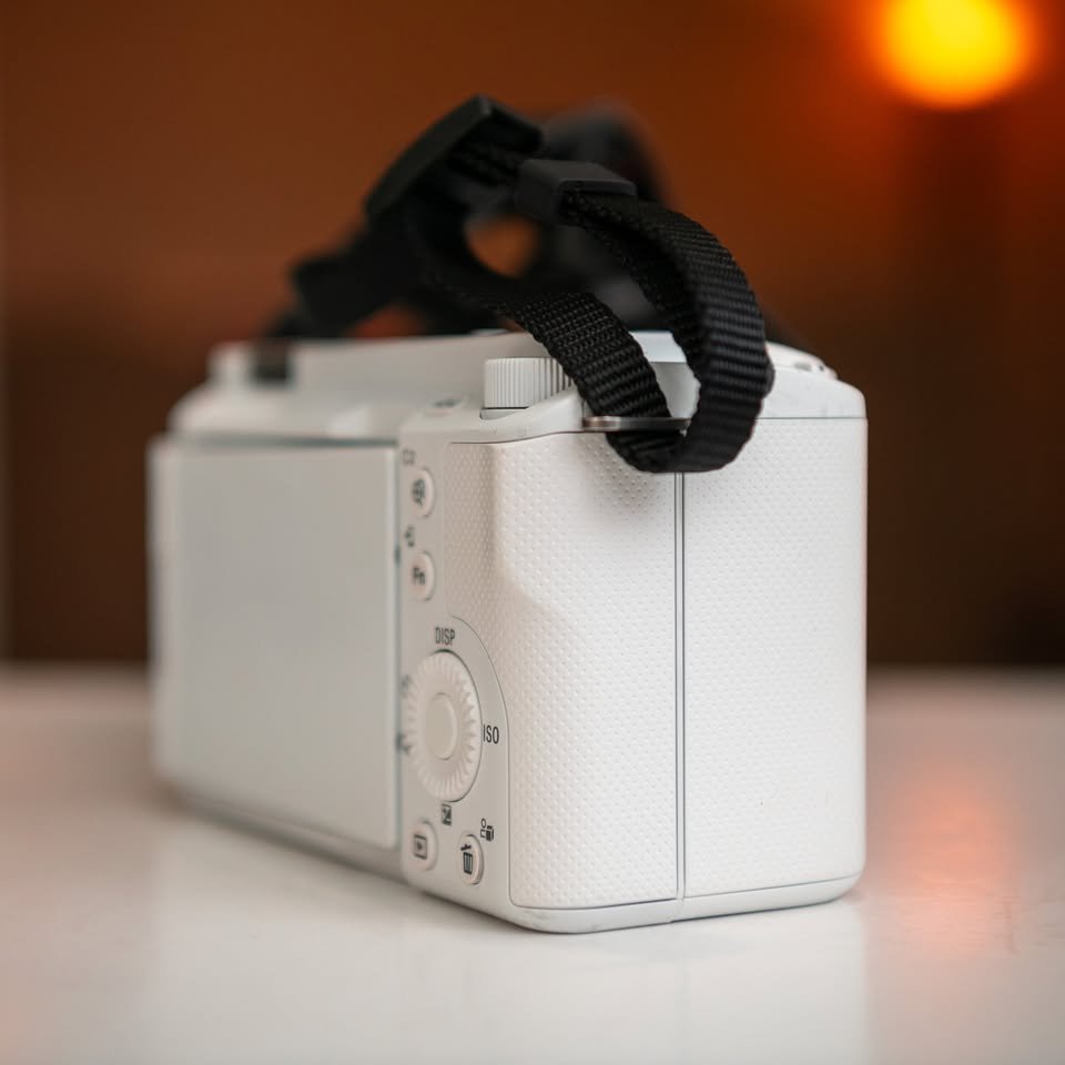 Sony ZV-E1 Camera Body - Image 4