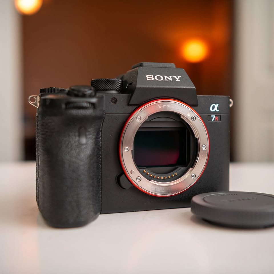 Sony A7R IV camera - Image 6