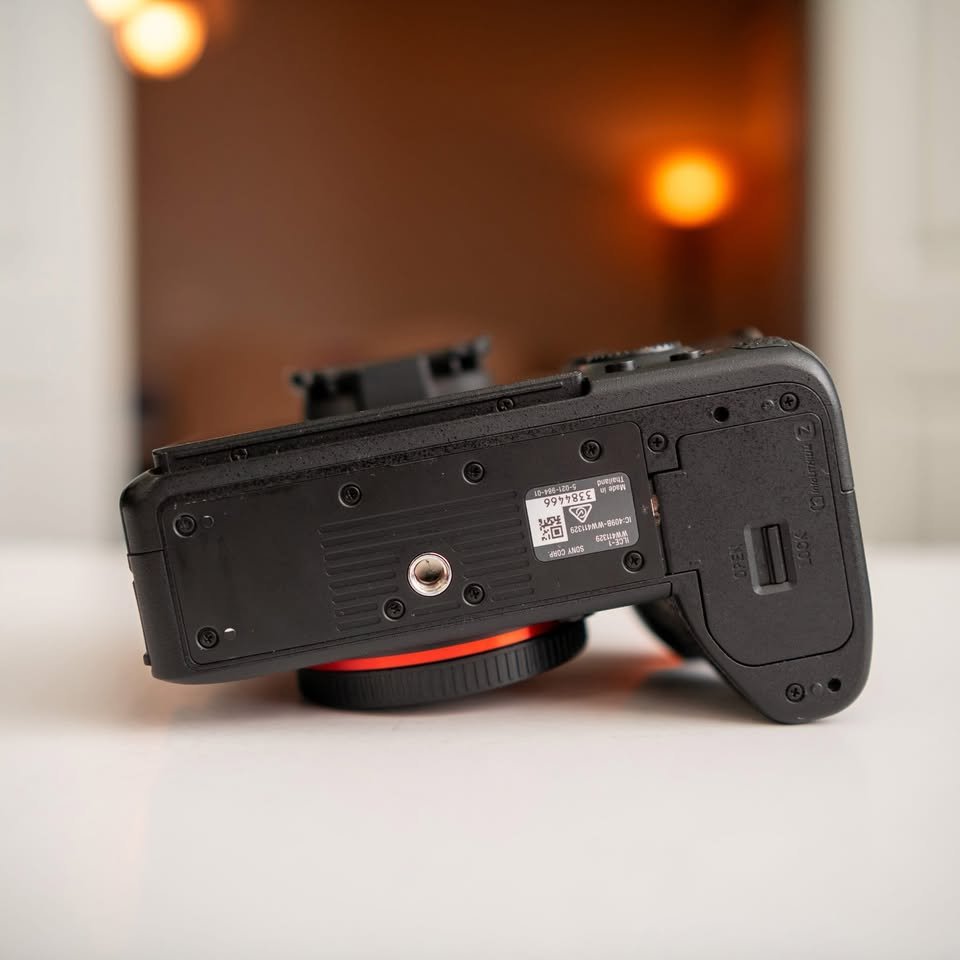 Sony A1 Camera (no wifi) - Image 7